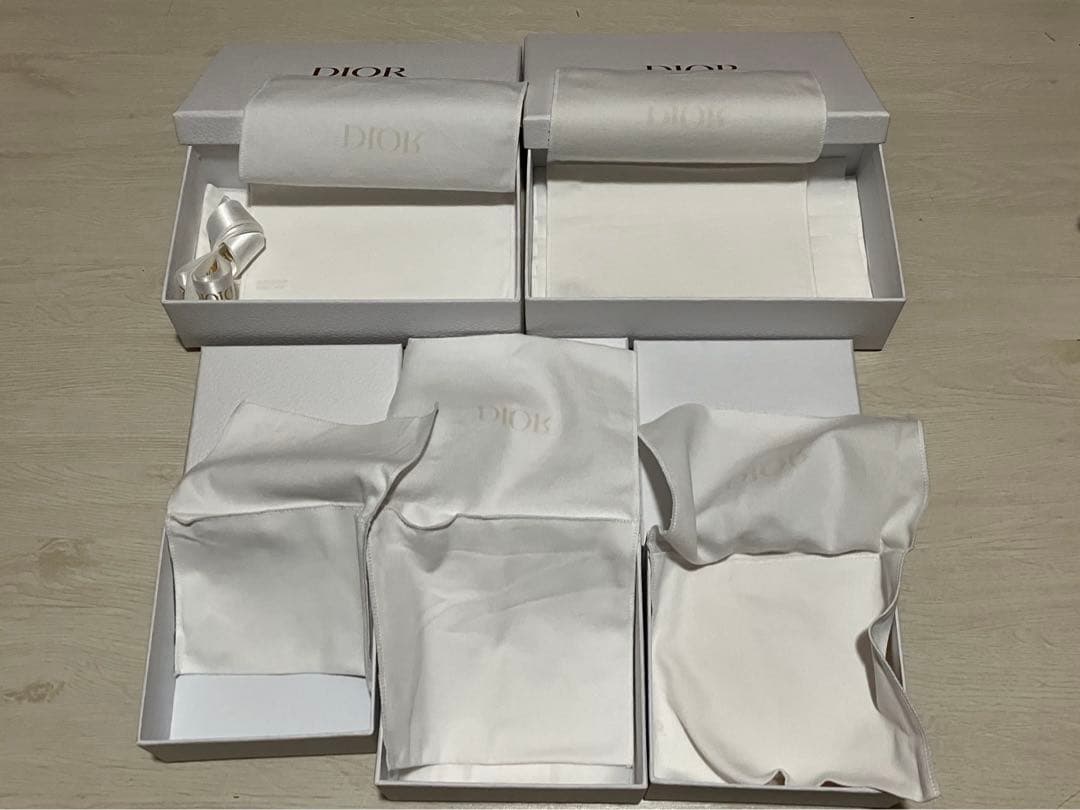 DIOR 財布空箱