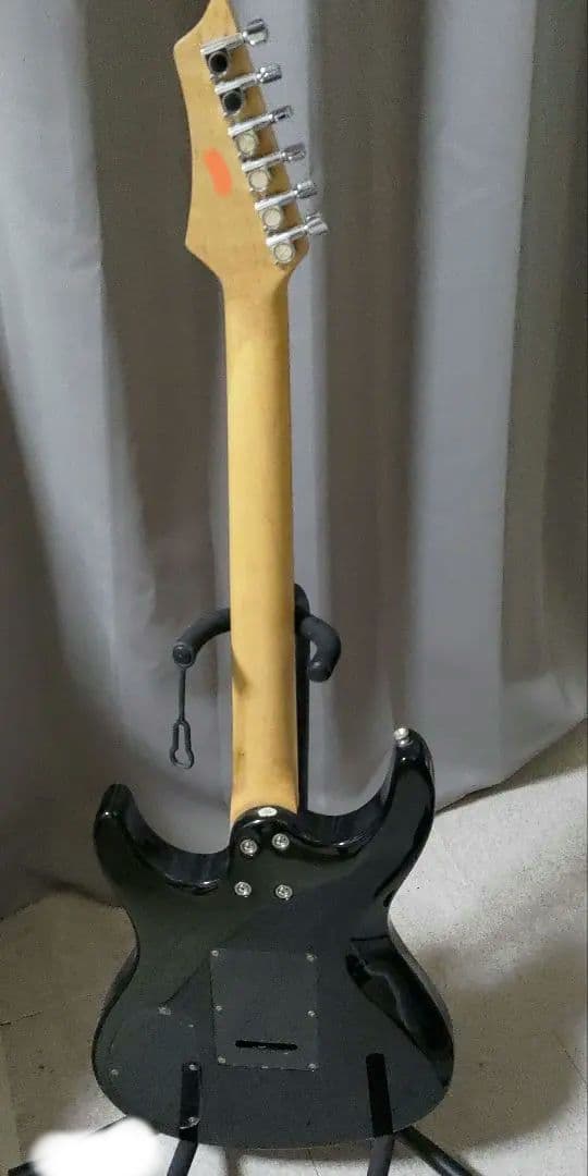 Washburn ストラトキャスター