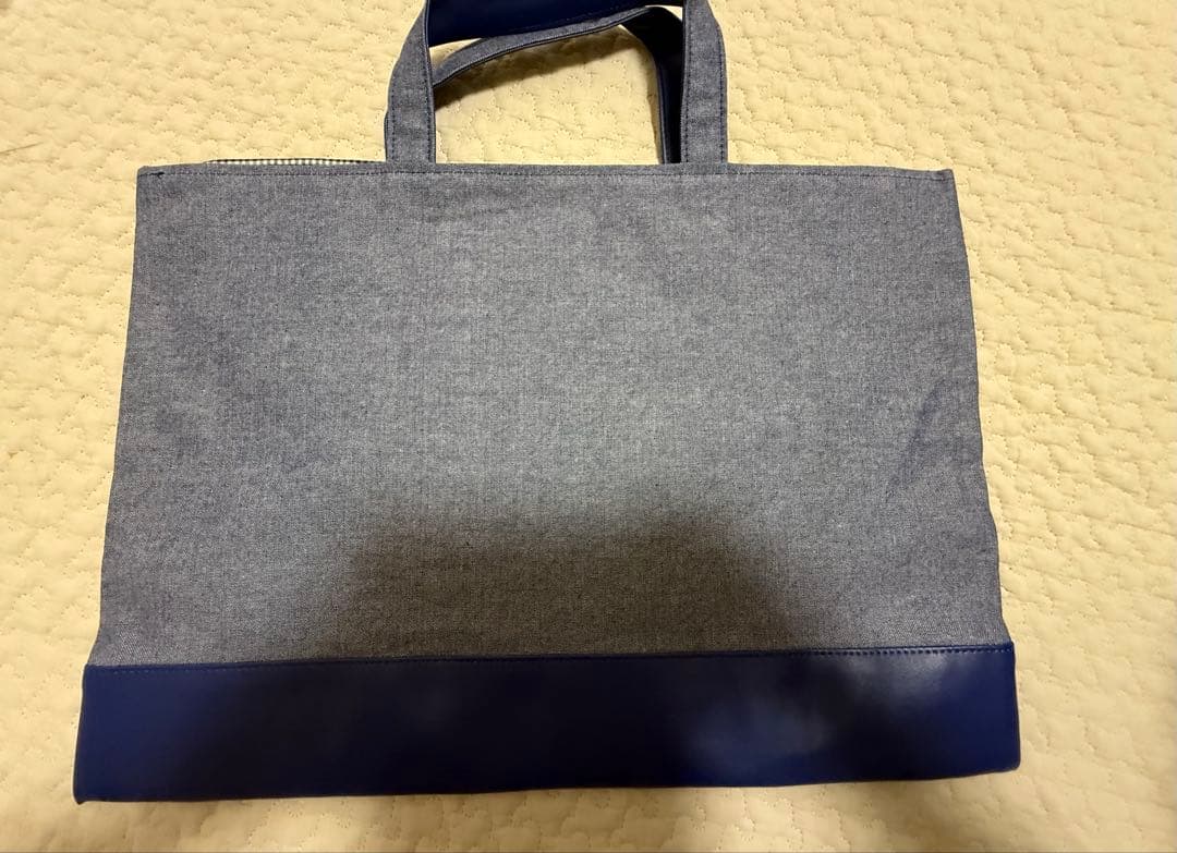 【*。·・新品未使用】ファミリア デニムバッグ　ネイビー