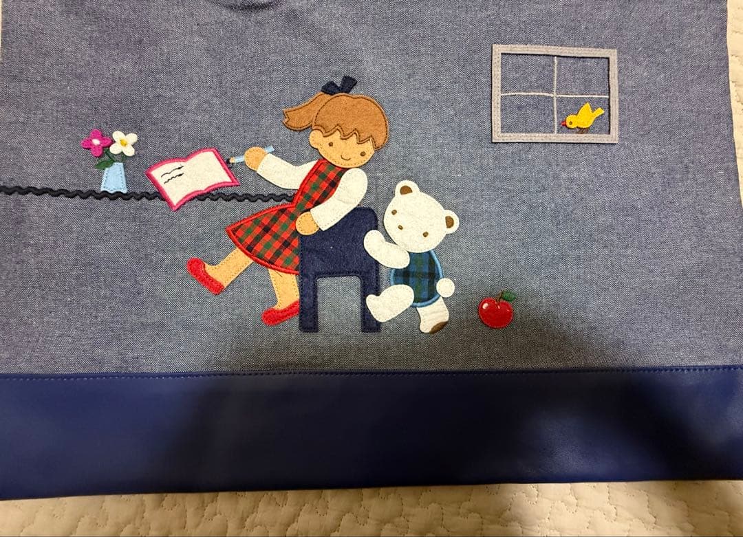 【*。·・新品未使用】ファミリア デニムバッグ　ネイビー