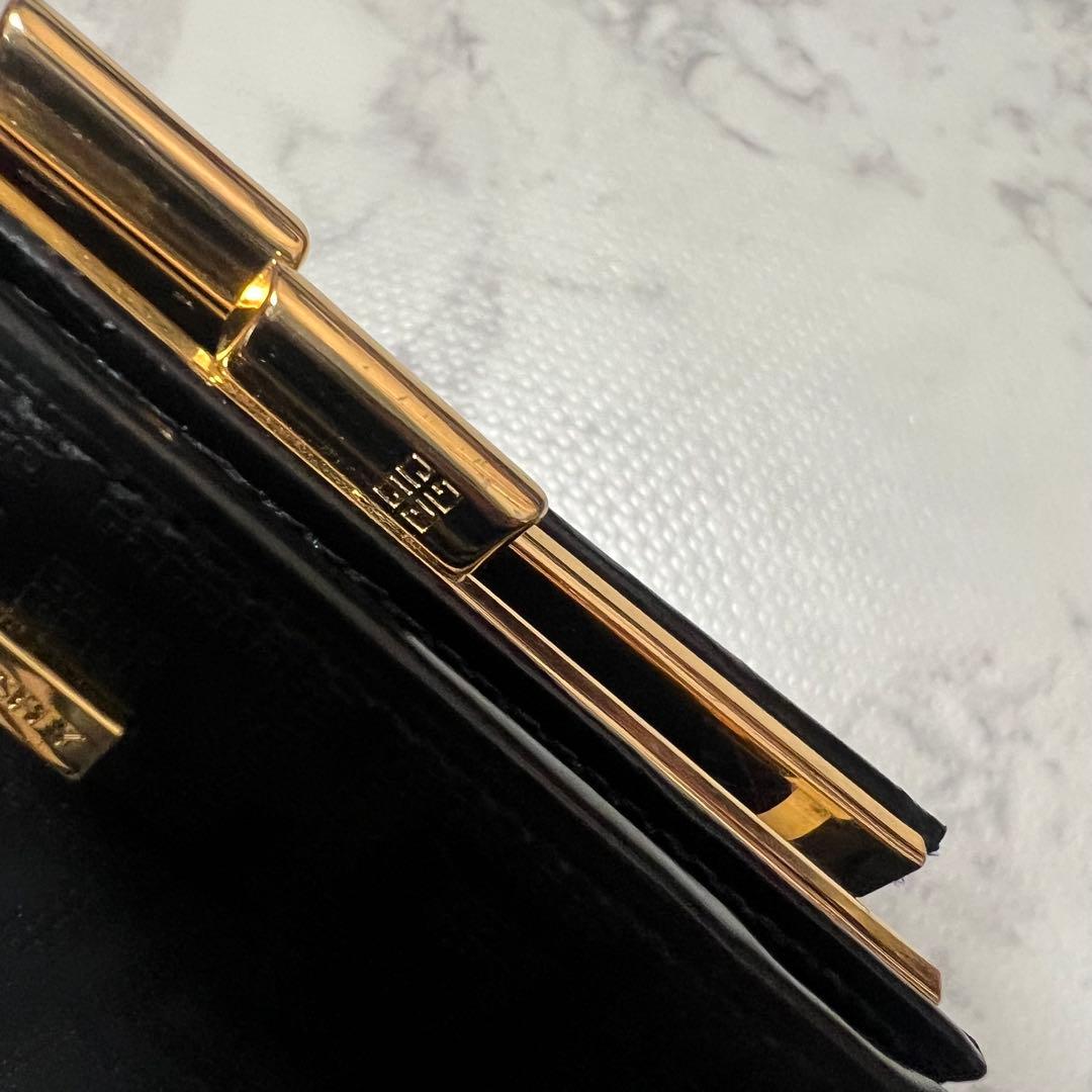 レア品　ジバンシー GIVENCHY ヴィンテージ　折り財布　総柄　ガマ口　黒