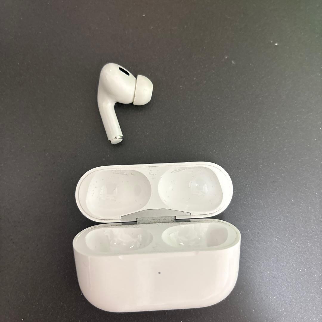 AirPods Pro2 右耳無し