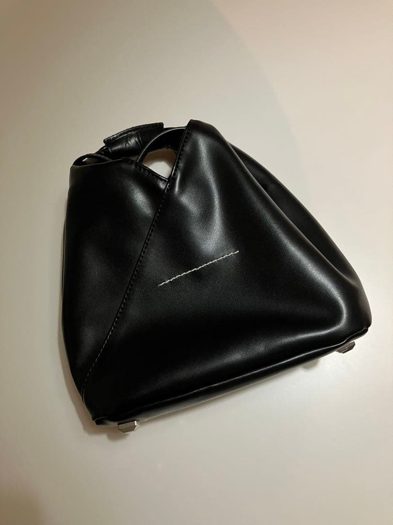 MIM6ブラックショルダーバッグ