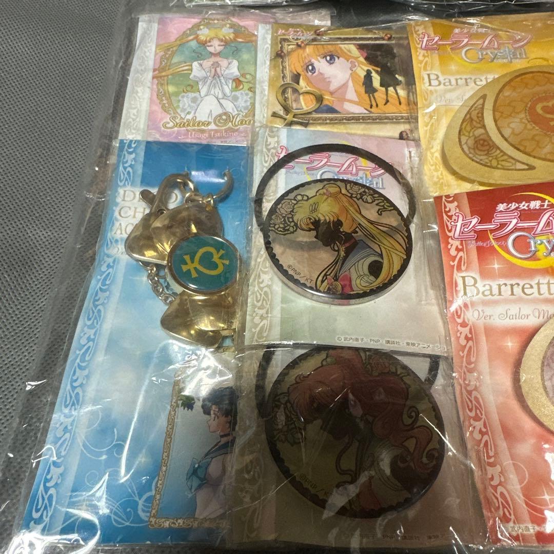 美少女戦士セーラームーン クリスタル バレッタ 缶バッジ チャーム ヘアゴム