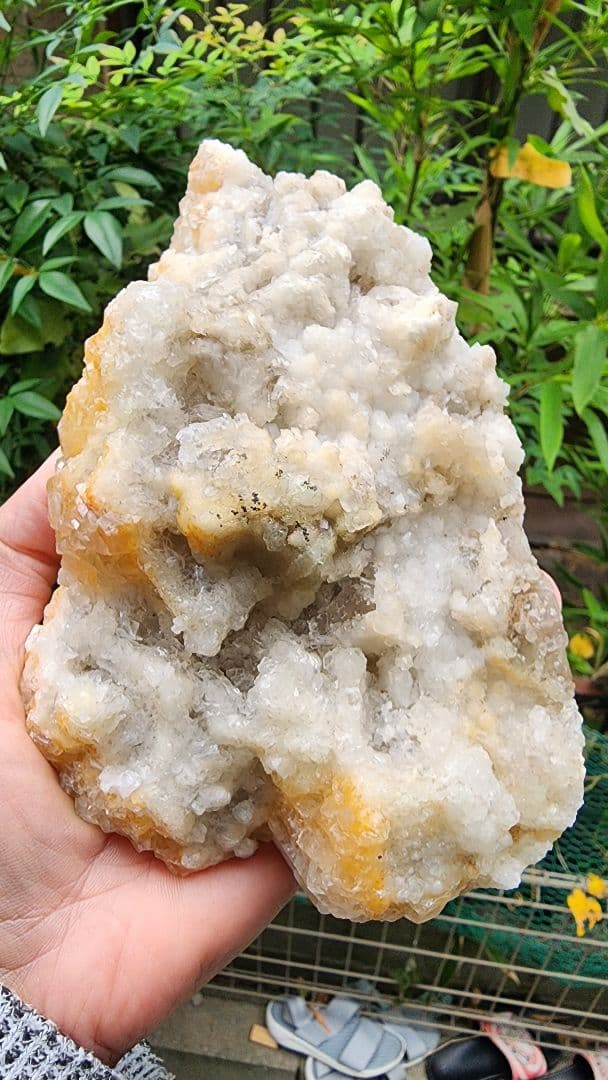 ハイライト・オパール・オン・フローライト