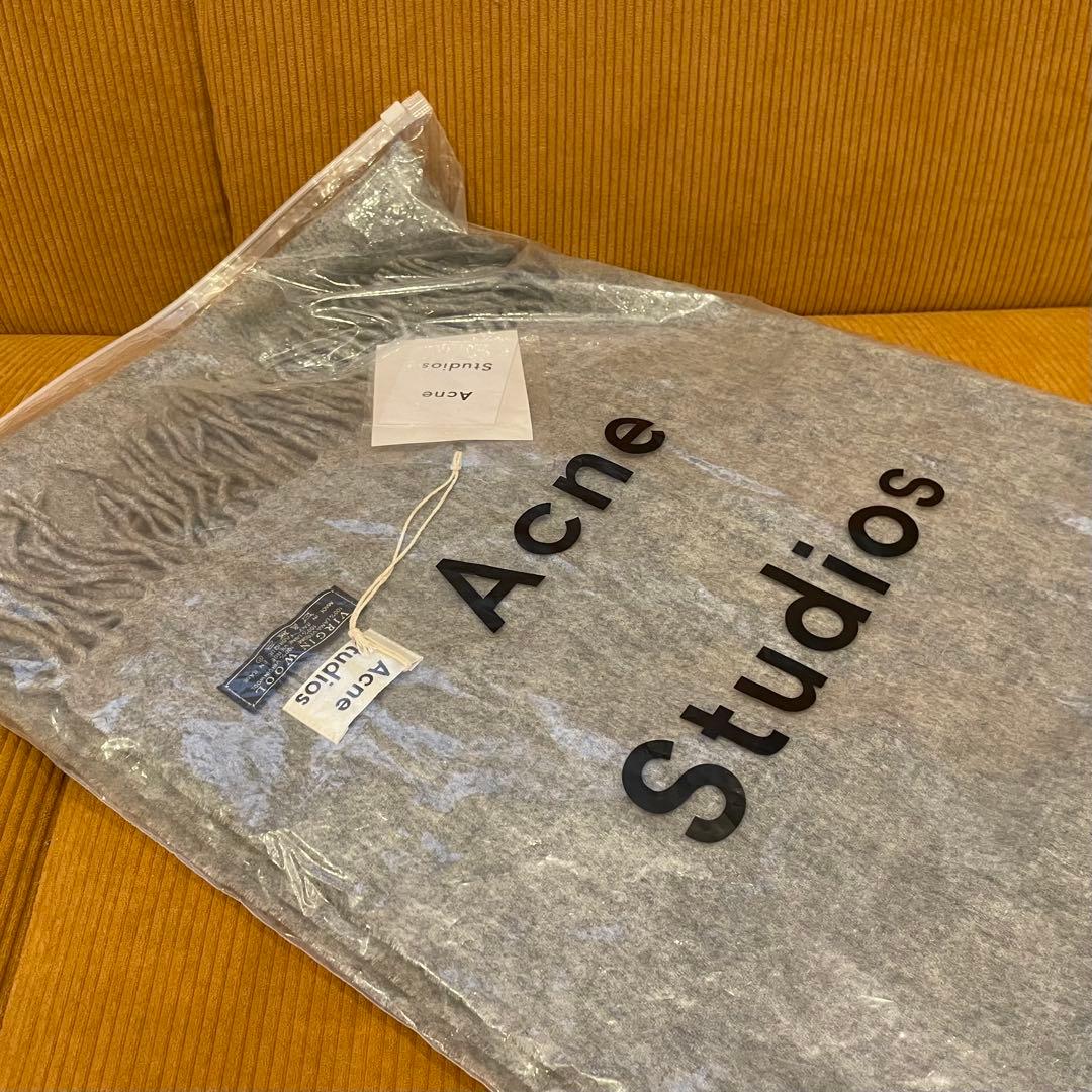 【新品未使用、タグ・袋付き】Acne Studious　旧タグ　グレー　マフラー