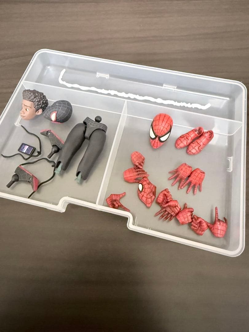 千値練 スパイダーバース マイルス MAFEX スパイダーマン コミック 中古品