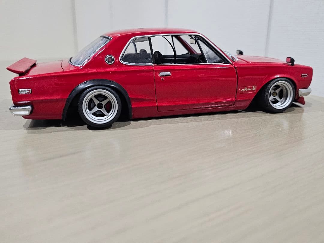 京商　1/18　日産　スカイライン　GT−R 　(KPGC10)