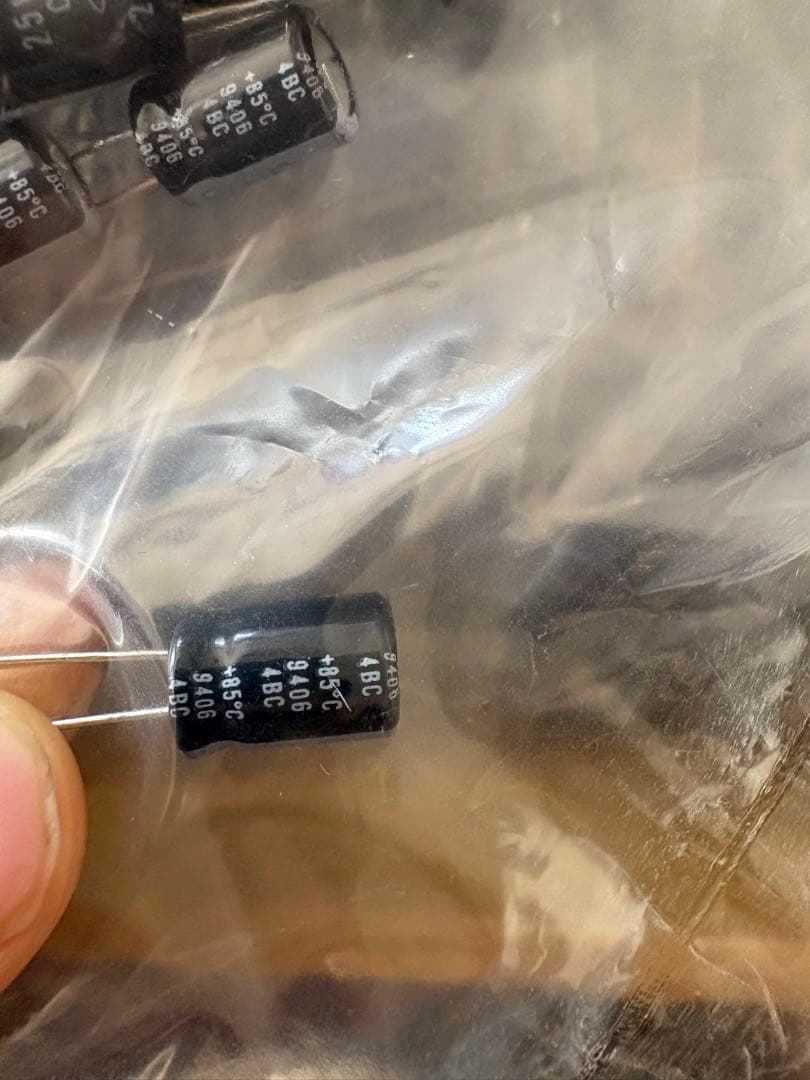 MARCON 電解コンデンサ　25v-225μF