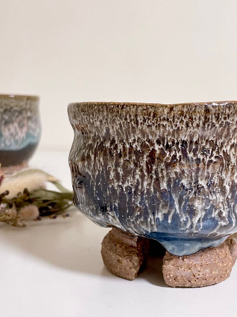 萩焼　山根清玩　しだれ釉　孔雀釉　抹茶碗　湯呑み　光彩庵　陶器　割高台