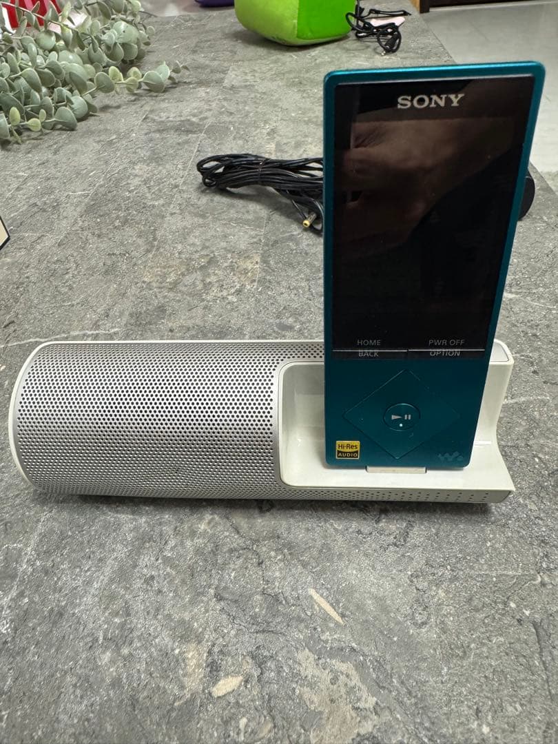SONY ワイヤレススピーカー ウォークマン付き