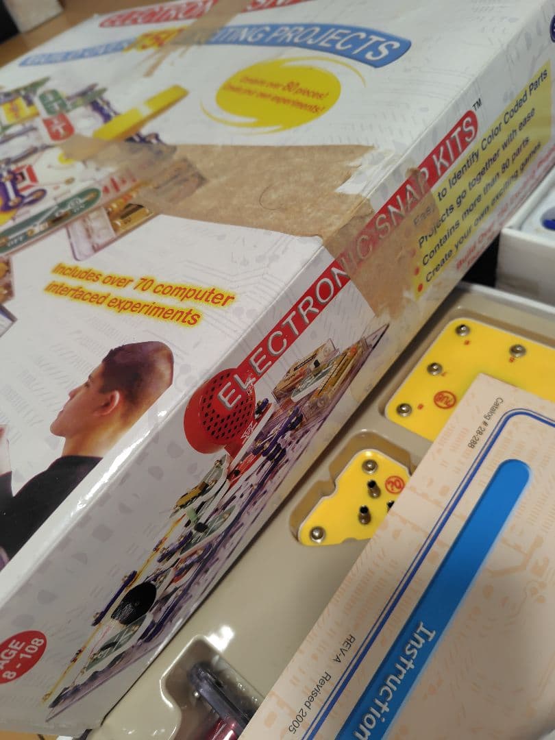 エレクトロニック スナップ キット 750 おもちゃ 知育玩具 Panko