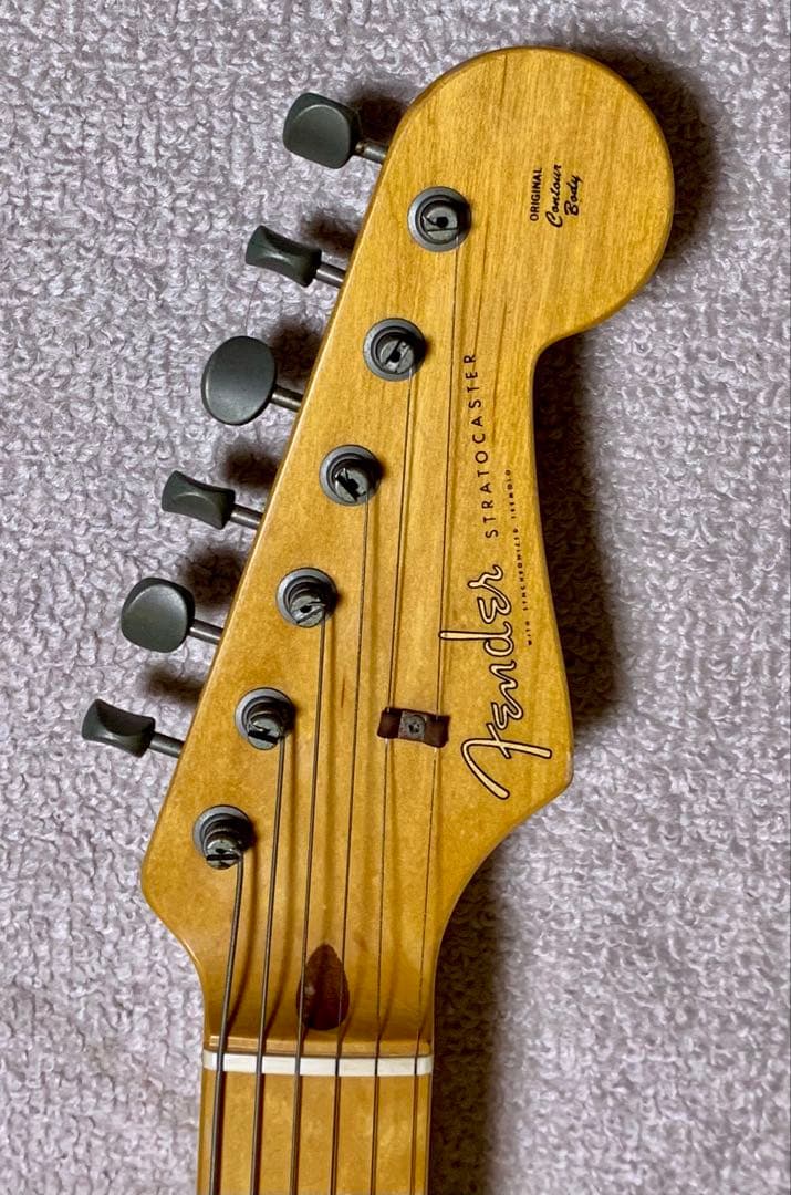 Fender Japanストラトキャスター Candy Apple Red