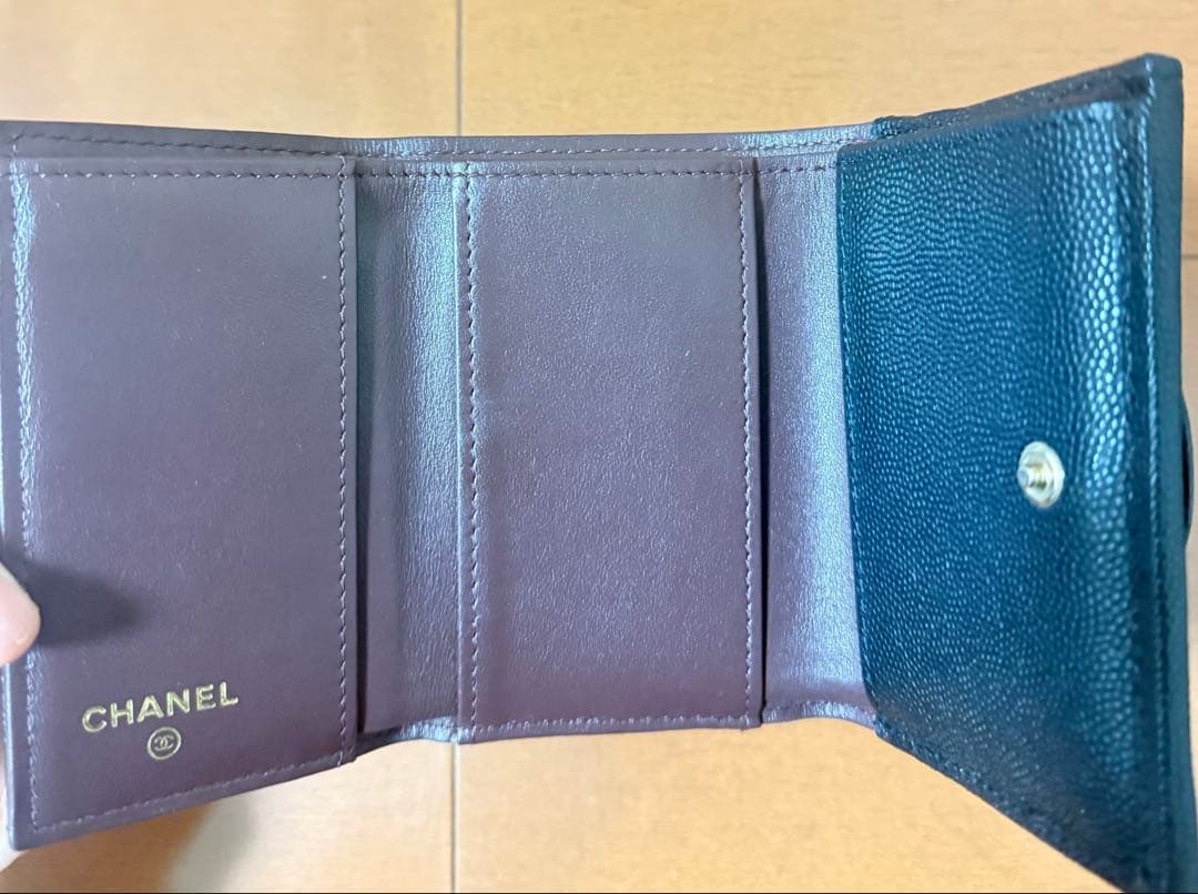 シャネル マトラッセ キャビアスキン 三つ折り財布 ブラック 新品未使用