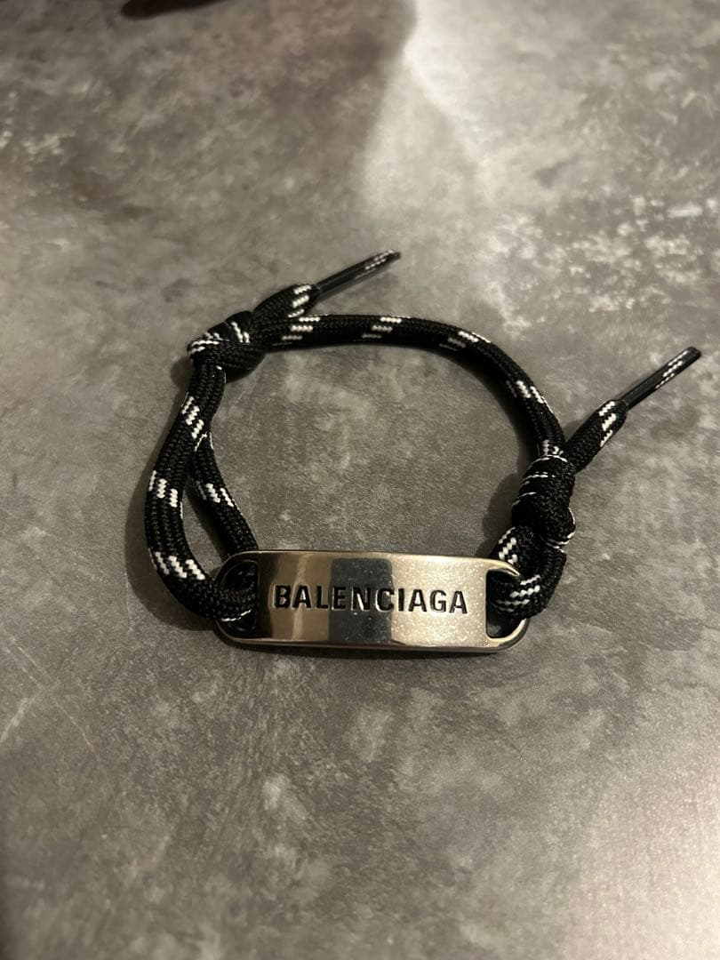 小物 BALENCIAGA Logo Plate Bracelet