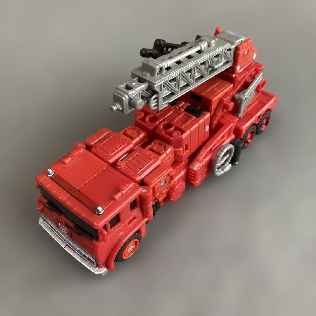 【2点セット】レッドアラート　シージ　インフェルノキングダム トランスフォーマー