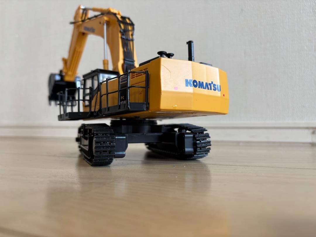 京商 油圧ショベル PC1250-8 HG 1/50 パワーショベル