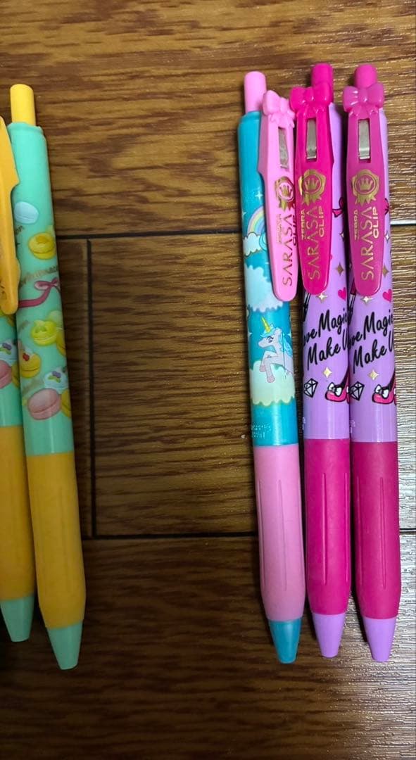 サラサ限定ピチレモンボールペン9本