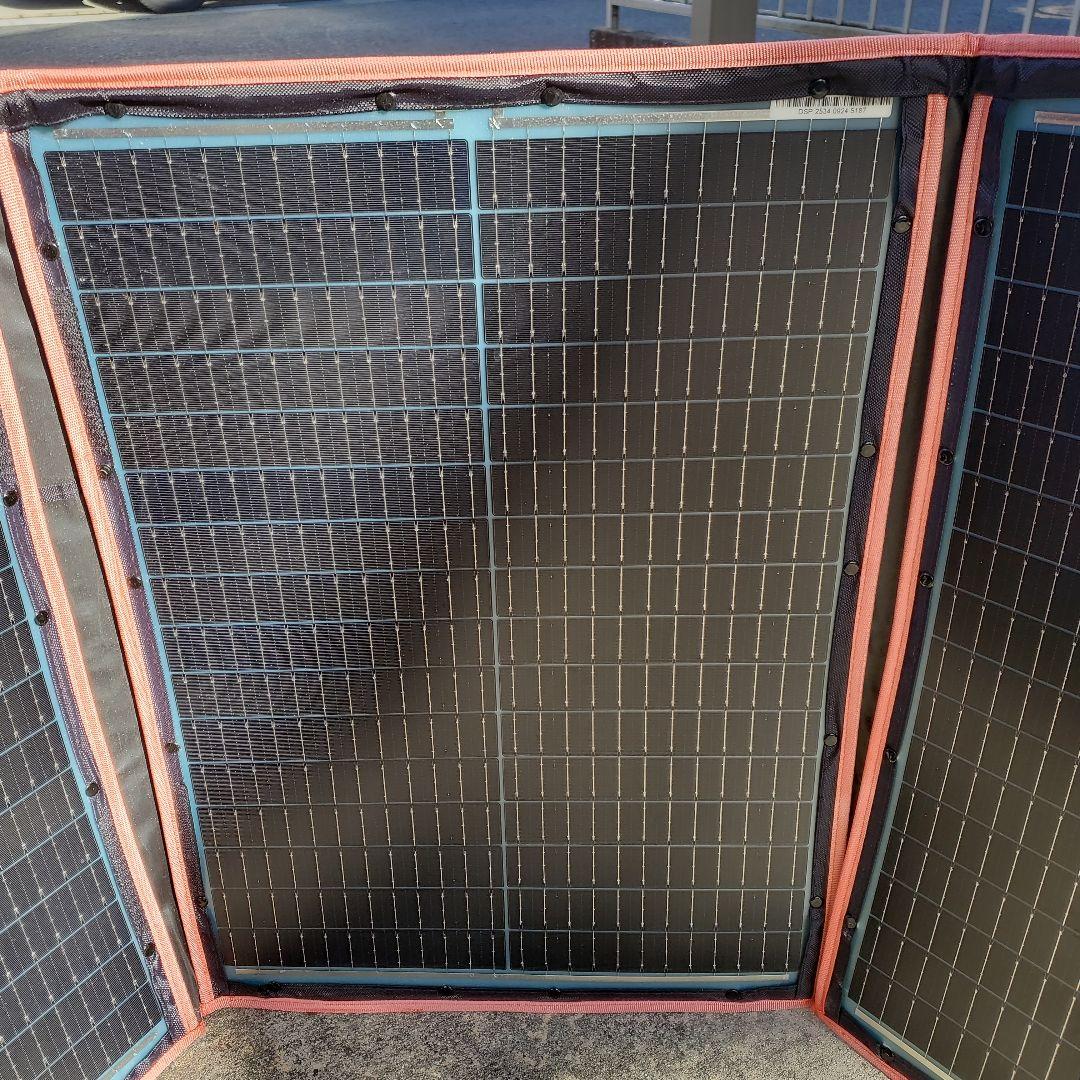 太陽光パネルDOKIOソーラーパネルと延長ケーブル約15m～20m