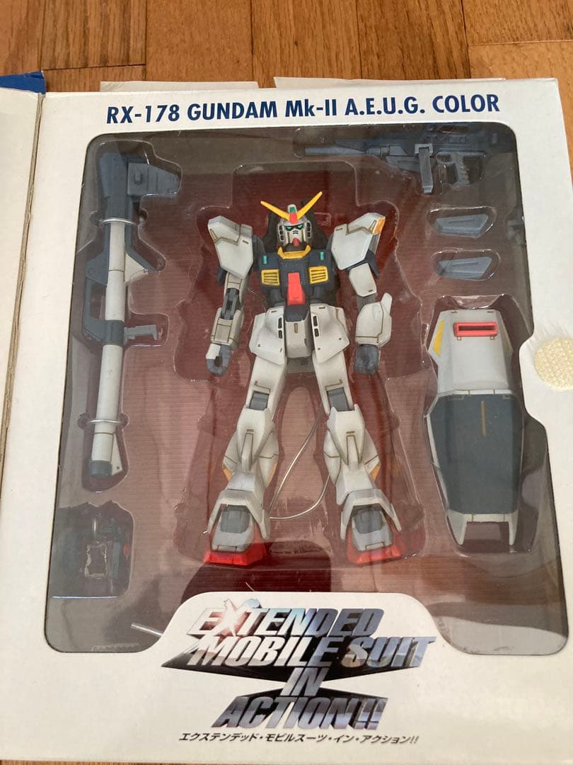 EMIA & MIA 3種セット グフカスタム・グフ・ガンダムMk-II