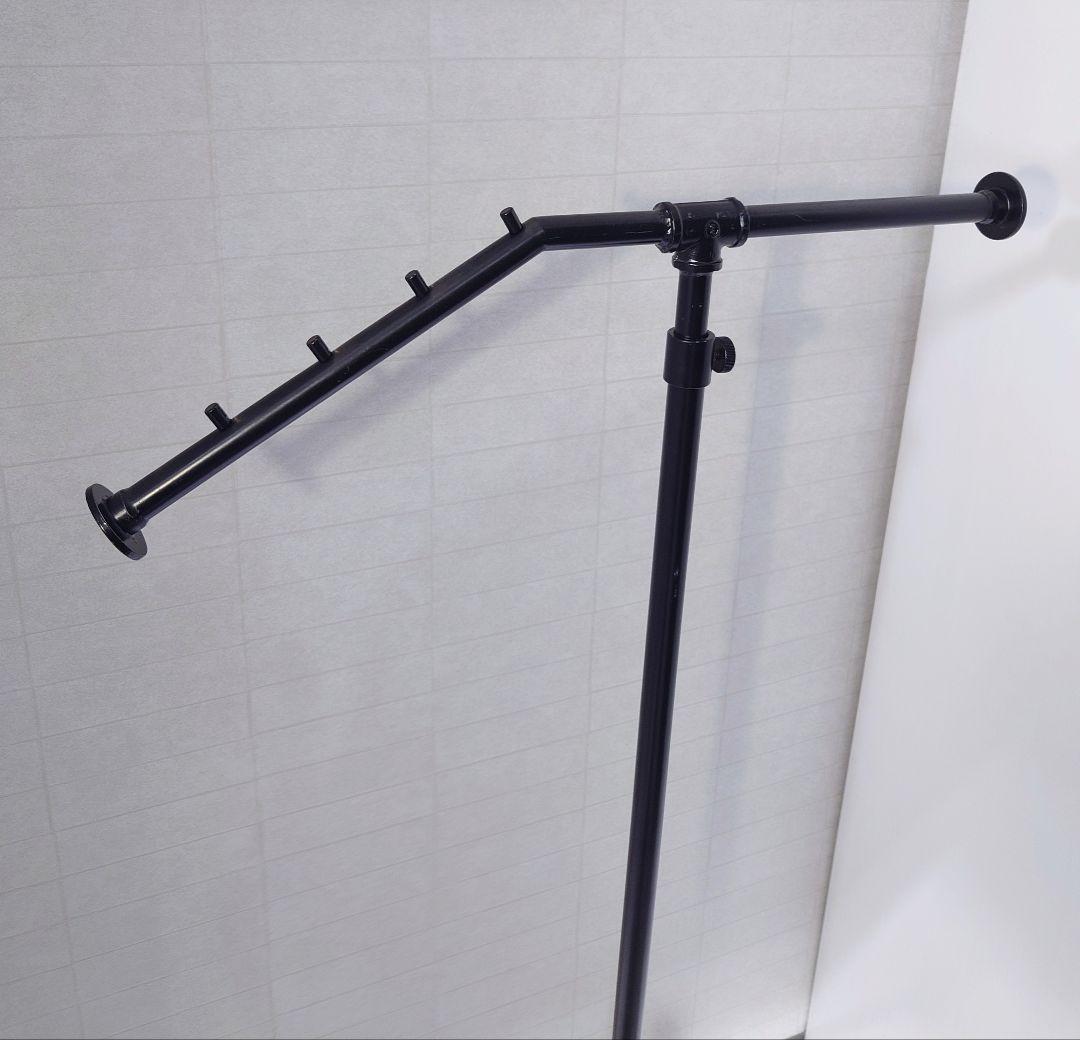 【送料込み】傾斜ハンガーラック　ハンガーラック　黒