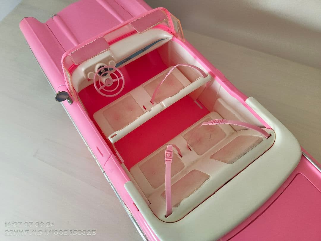マテル　バービー　ベルエア　箱付き　ピンク色