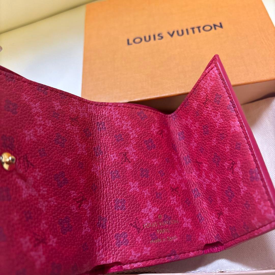LOUIS VUITTON ピンク 三つ折り財布