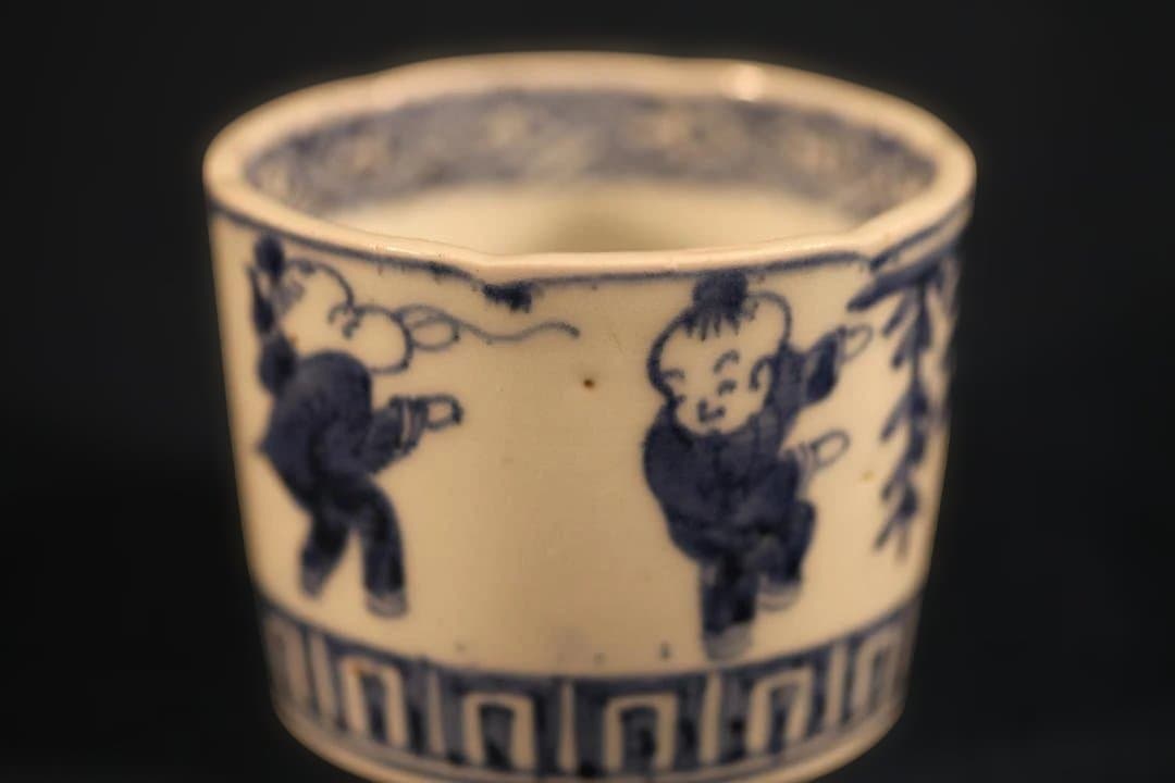 517　古伊万里大振染付唐子踊図蕎麦猪口　幕末