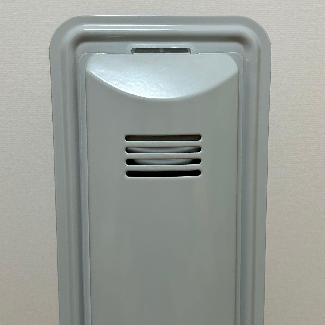 【美品】DeLonghi オイルヒーター　ストーングレー　動作確認済み　火傷防止