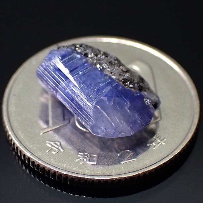 【タンザニア/メレラニ産】タンザナイト結晶⑧