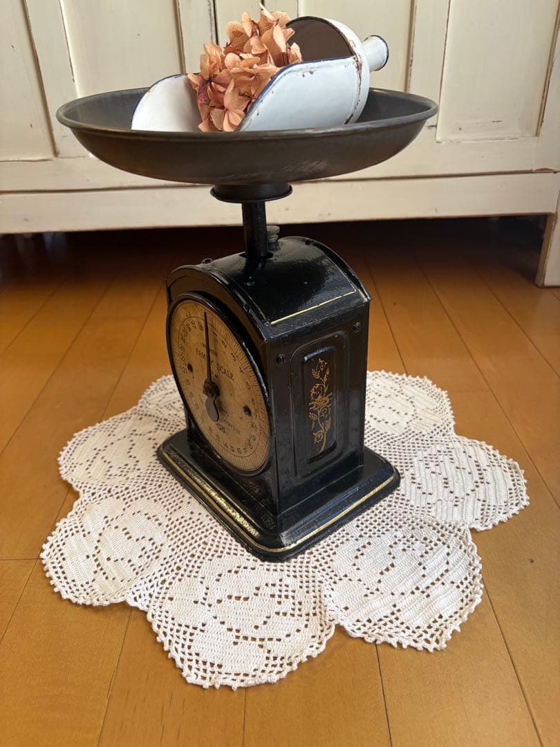 優子ママ様御専用　英国アンティーク　SALTER キッチンスケール　No.48