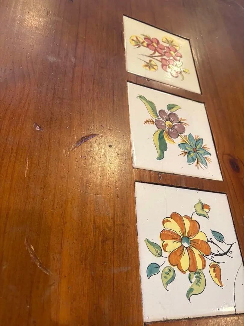 【格安】アクタス取扱　スペイン　タイル　ダイニングテーブル　食卓