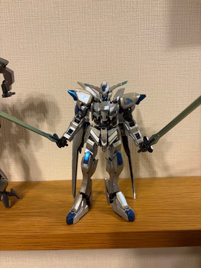 HG ガンプラ ガンダムバエル　グレイズアイン　ブラッドコーティング　セット