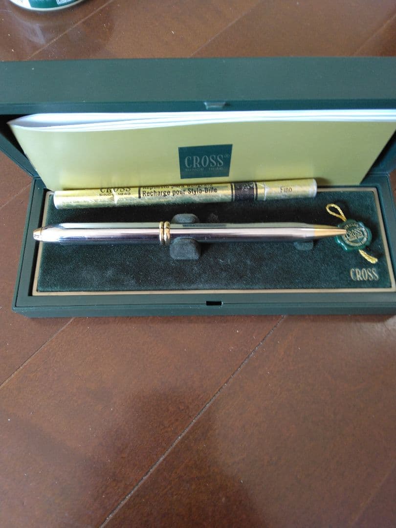 CROSS タウンゼント メダリスト 旧ロゴ