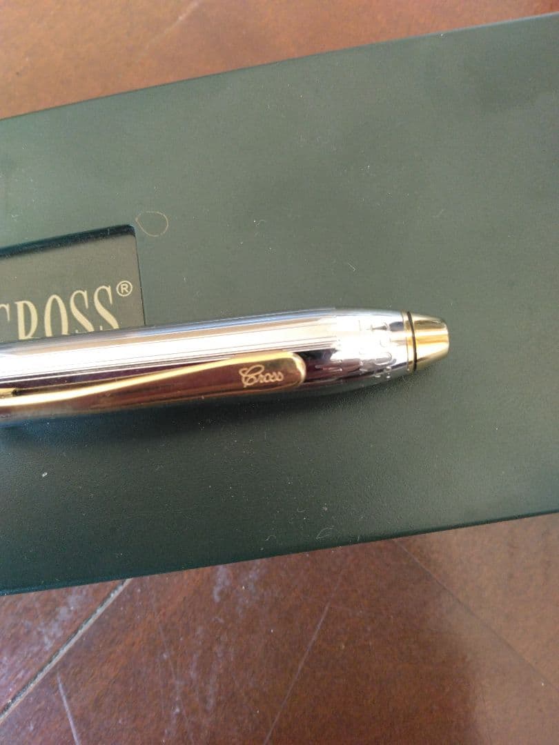 CROSS タウンゼント メダリスト 旧ロゴ