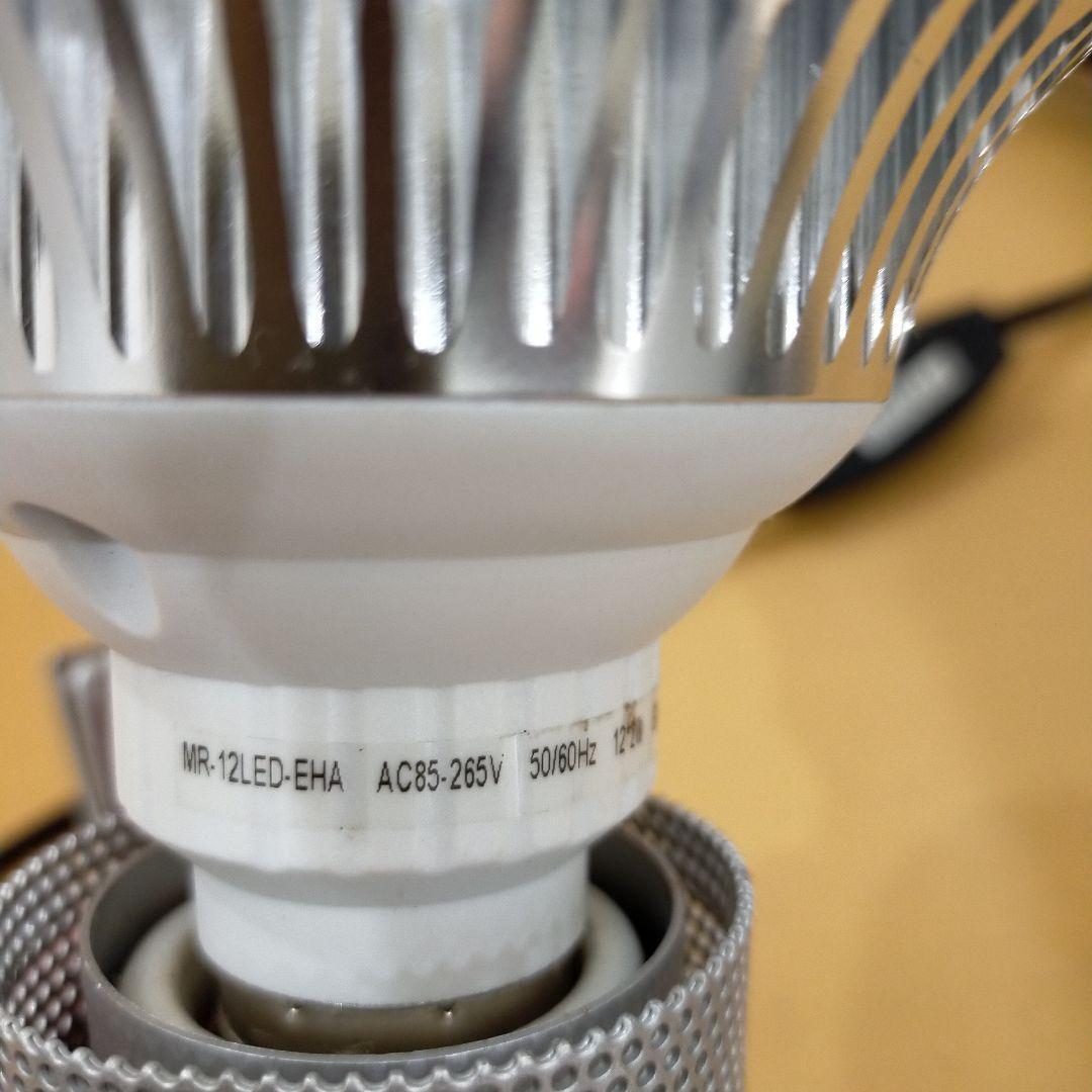 B26ボルクスジャパン GrassyLeDio RS122 E26と他ライト2つ