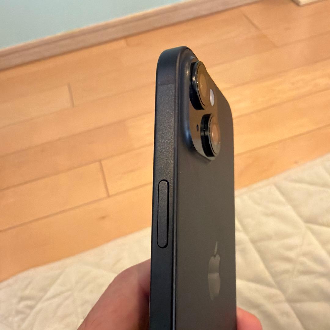 【美品】iPhone15 128GB BLACK SIMフリー バッテリー92%