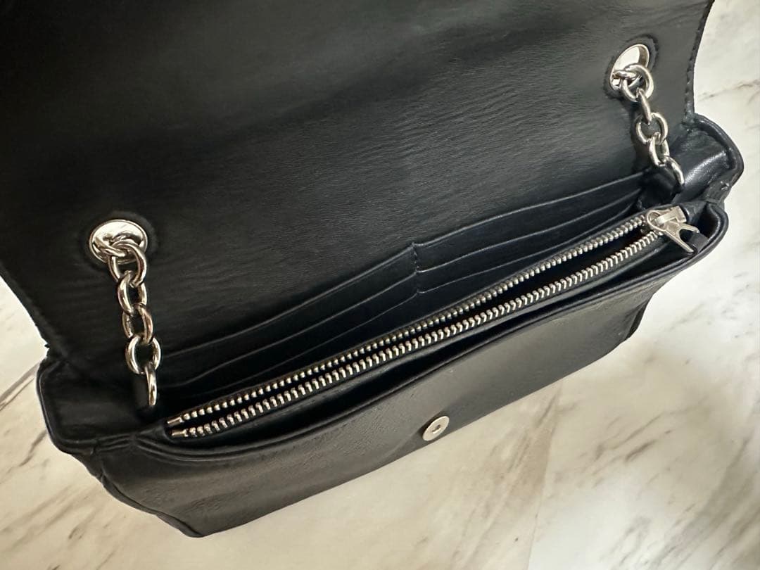 BALENCIAGA ブラックレザー ショルダーバッグ