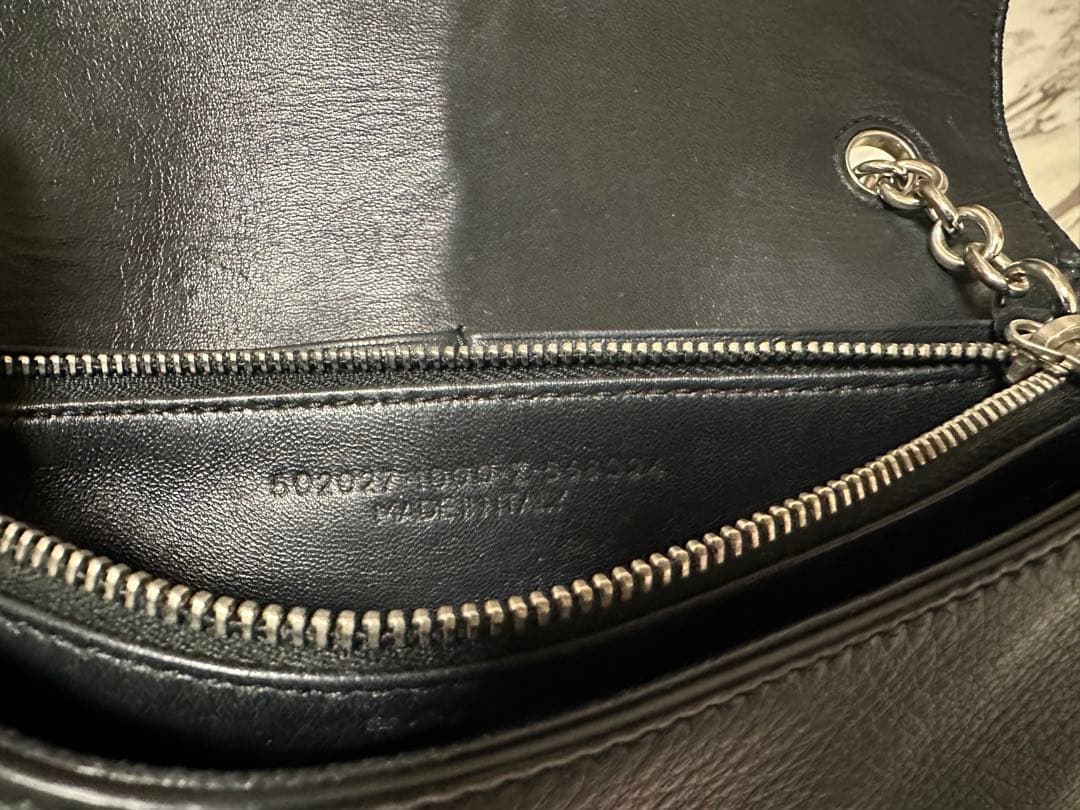 BALENCIAGA ブラックレザー ショルダーバッグ