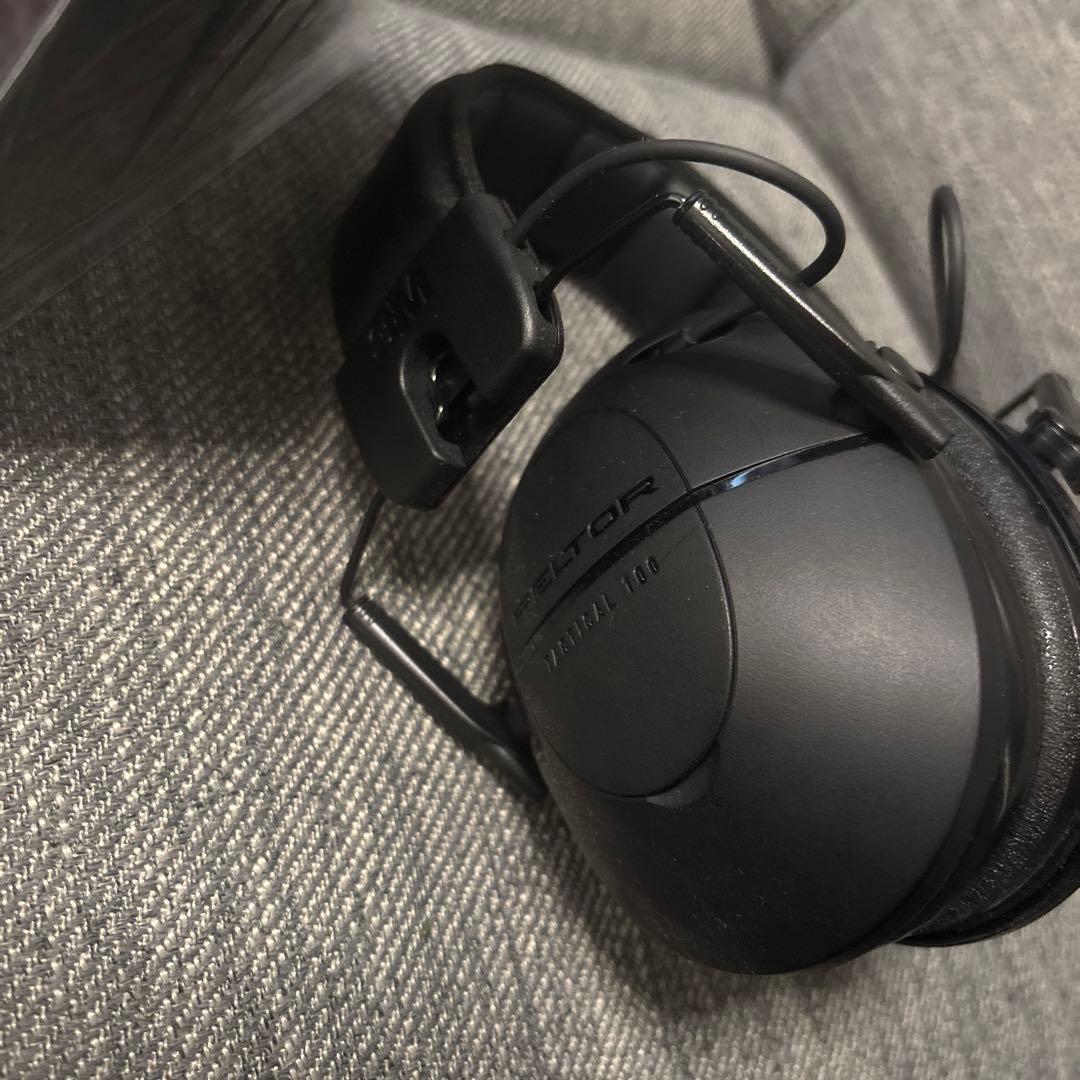 3M Peltor Tactical 100 ヘッドホン 電子イヤーマフ