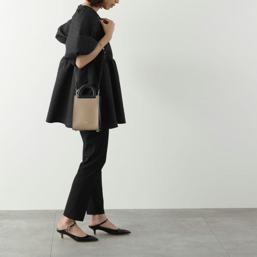 美品 FURLA フルラ ショルダーバッグ ハンドバッグ グレージュ 黒 レザー