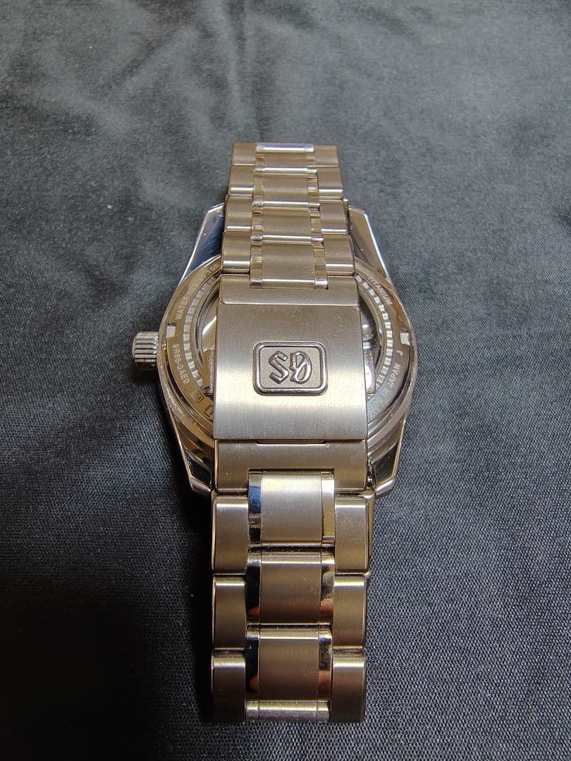 【けけけ】グランドセイコー SBGA211 雪白 スプリングドライブ