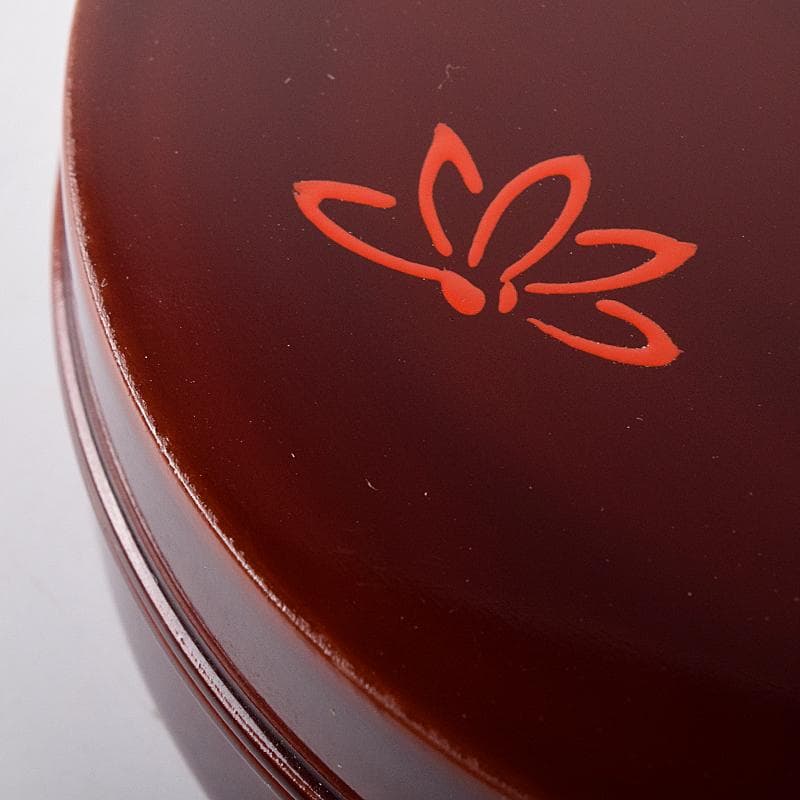 茶道具　岡本漆専堂造　留塗　菊ノ画　丸香合　八幡宗豊花押　共箱　C　R7965