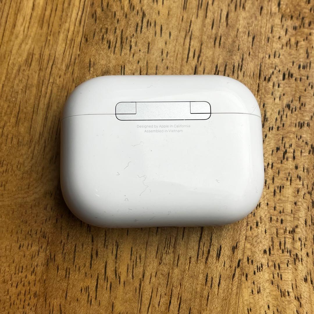 美品 AirPods Pro 第3世代 A3122 エアーポッズ プロ ケース