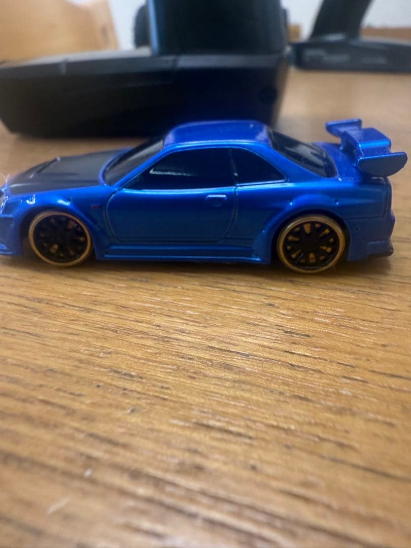 ターボーレーシング　車　青モデル