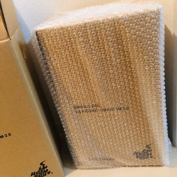 ホットトイズ　アイアンマン2.0 NeonTech