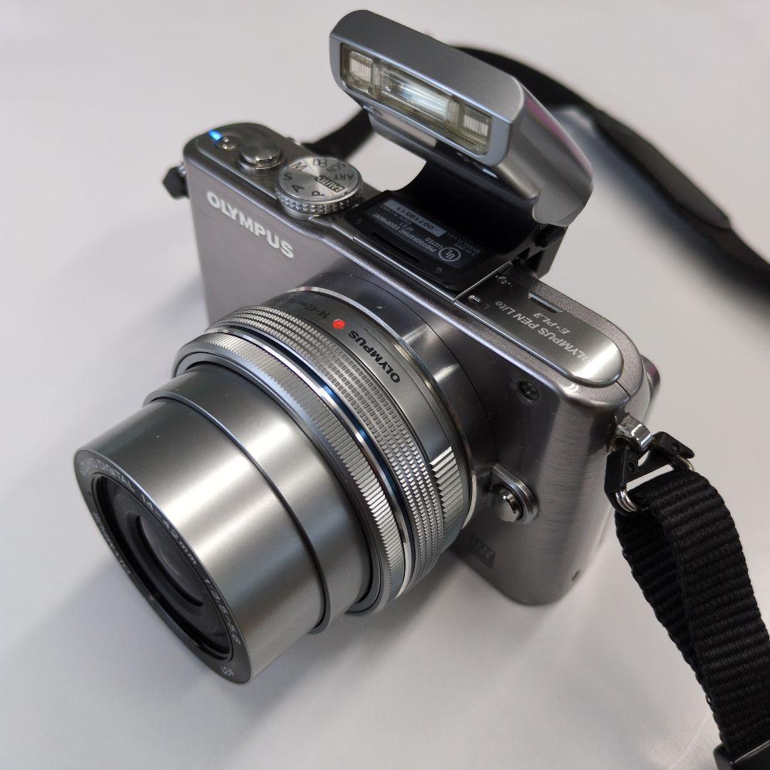 OLYMPUS E-PL3 14-42mm EZパンケーキズームレンズ付き