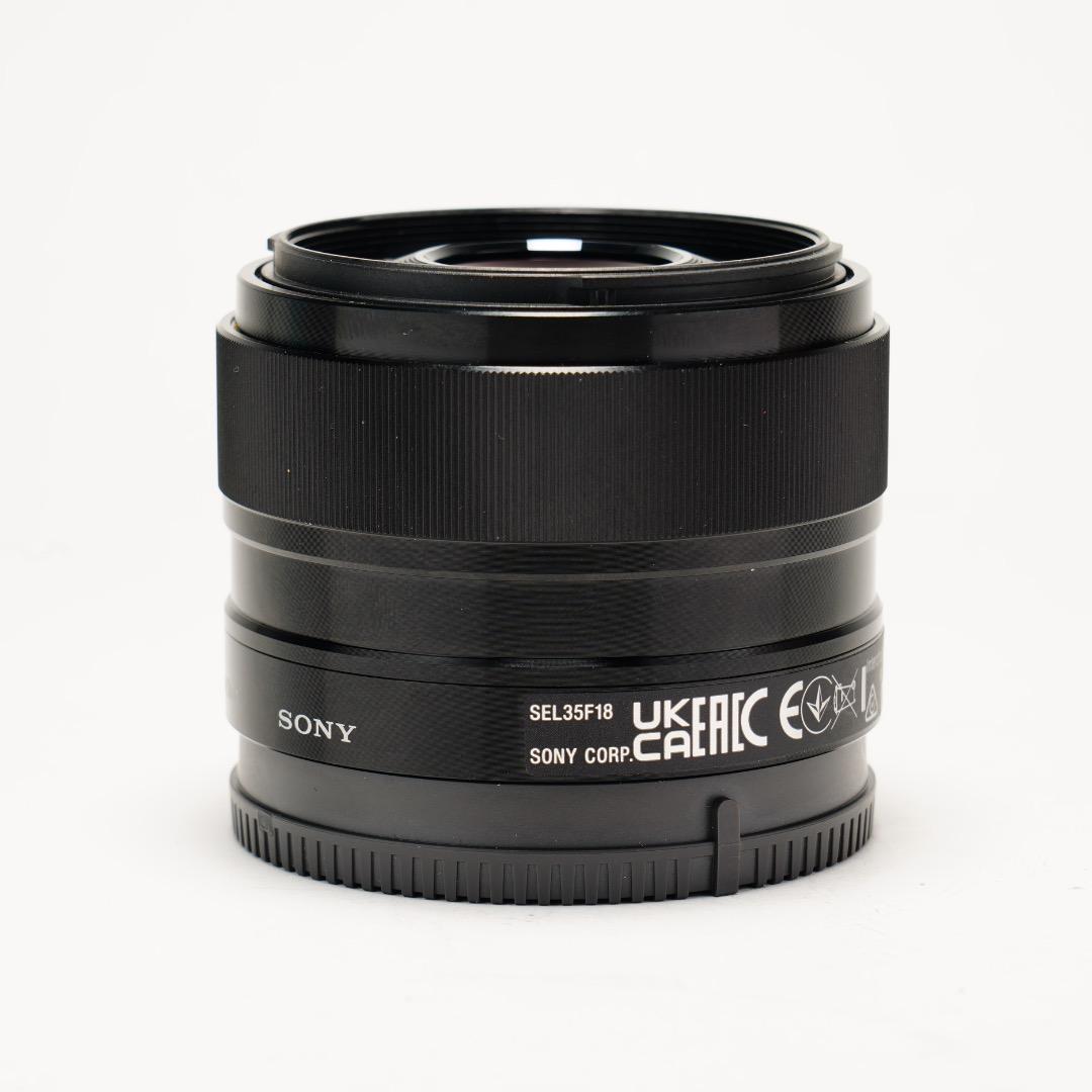 【ほぼ新品】ソニー E 35mm F1.8 OSS 単焦点レンズ メーカー保証