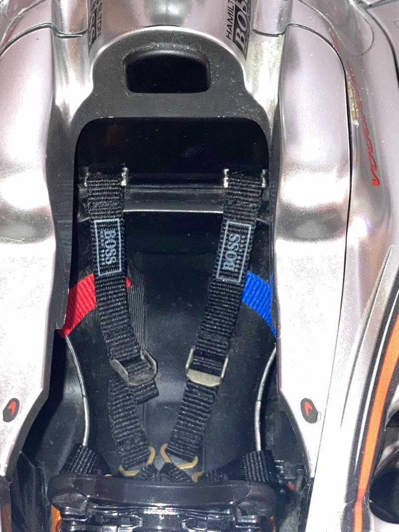 デアゴスティーニ 1/8 週刊 マクラーレン MP4-23 ハミルトン　完成品