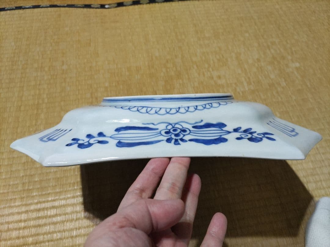 伊万里　青磁　龍虎図　隅切り　四方　大皿（39×33cm）